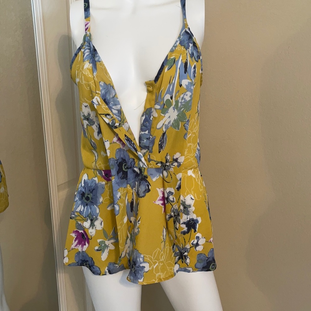 Floral tank blouse